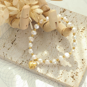 Fashion Temperament Plated Gold 316L Stainless Steel Heart Beaded Irregular Imitation Pearl Bracelet