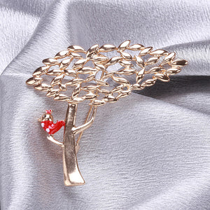 Fashion and Creative Plated Gold Tree and Bird Brooch