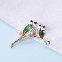 Load image into Gallery viewer, Fashion Lovely Plated Gold Bird Imitation Pearl Brooch with Cubic Zirconia