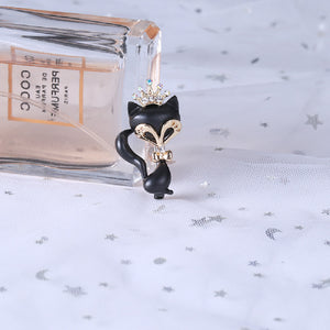 Simple and Lovely Plated Gold Fox Brooch with Cubic Zirconia