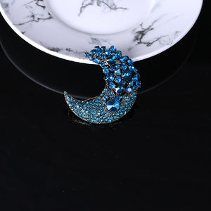 Fashion Brilliant Plated Gold Moon Brooch with Blue Cubic Zirconia