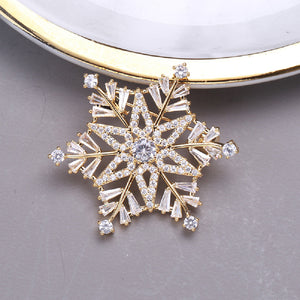 Fashion Brilliant Plated Gold Snowflake Brooch with Cubic Zirconia