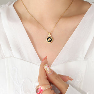 Fashion Simple Plated Gold 316L Stainless Steel Rose Geometric Round Pendant with Necklace