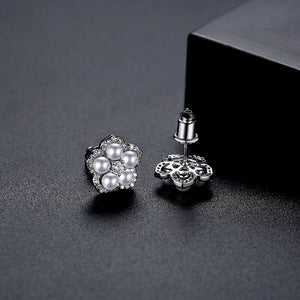 Fashion Simple Flower Imitation Pearl Stud Earrings with Cubic Zirconia