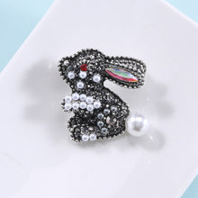 Load image into Gallery viewer, Brilliant Cute Rabbit Imitation Pearl Brooch with Black Cubic Zirconia