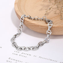 Load image into Gallery viewer, Simple Fashion 316L Stainless Steel Hollow Oval Geometric Bracelet
