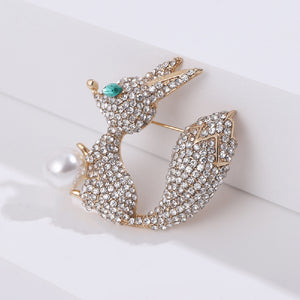 Brilliant Lovely Plated Gold Fox Imitation Pearl Brooch with Cubic Zirconia