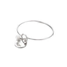 Load image into Gallery viewer, Simple and Elegant 316L Stainless Steel March Birthday Flower Bangle with Imitation Pearls