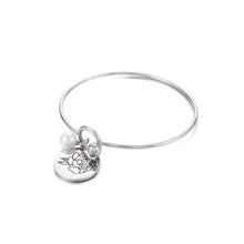 Load image into Gallery viewer, Simple and Elegant 316L Stainless Steel July Birthday Flower Bangle with Imitation Pearls