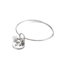 Load image into Gallery viewer, Simple and Elegant 316L Stainless Steel November Birthday Flower Bangle with Imitation Pearls