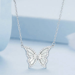 925 Sterling Silver Fashion Simple Butterfly Shell Pendant with Cubic Zirconia and Necklace