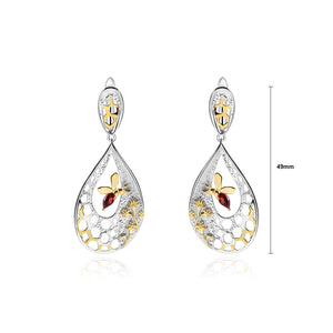 925 Sterling Silver Fashion Creative Gold Bee Honeycomb Geometric Earrings with Garnet