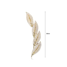 Load image into Gallery viewer, Elegant Temperament Plated Gold Leaves Imitation Pearl Brooch