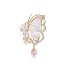 Load image into Gallery viewer, Fashion Temperament Plated Gold Shell Butterfly Imitation Pearl Brooch with Cubic Zirconia