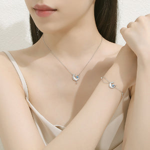 925 Sterling Silver Fashion Temperament Snowflake Moon Pendant with Cubic Zirconia and Necklace