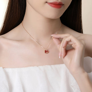 925 Sterling Silver Plated Rose Gold Simple and Sweet Christmas Apple Lucky Pendant with Red Imitation Agate and Necklace