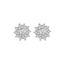 Load image into Gallery viewer, 925 Sterling Silver Simple Brilliant Snowflake Stud Earrings with Cubic Zirconia