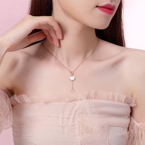 925 Sterling Silver Plated Rose Gold Fashion Romantic Heart Shape Mother-Of-pearl Tassel Pendant with Necklace