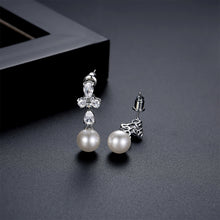 Load image into Gallery viewer, Fashion Elegant Geometric Tassel Imitation Pearl Earrings with Cubic Zirconia