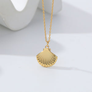 925 Sterling Silver Plated Gold Fashion Simple Shell Pendant with Necklace