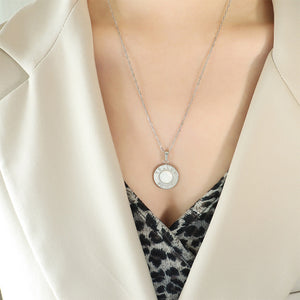 Simple Temperament 316L Stainless Steel English Alphabet Shell Geometric Round Pendant with Necklace