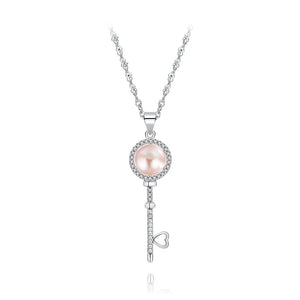 925 Sterling Silver Fashion Temperament Key Purple Freshwater Pearl Pendant with Cubic Zirconia and Necklace