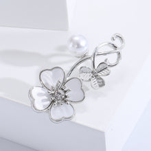Load image into Gallery viewer, Fashion Simple Four-Leafed Clover Imitation Pearl Brooch with Cubic Zirconia
