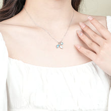 Load image into Gallery viewer, 925 Sterling Silver Simple Temperament Leaf Pendant with Cubic Zirconia and Necklace