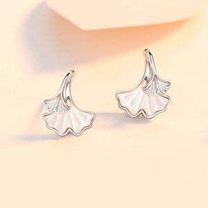 925 Sterling Silver Simple Fashion Ginkgo Leaf Shell Stud Earrings