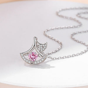 925 Sterling Silver Fashion Simple Gingko Leaf Pendant with Cubic Zirconia and Necklace