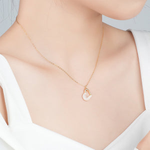 925 Sterling Silver Plated Gold Simple Fashion Hollow Heart Shape Mother-of-Pearl Pendant with Necklace