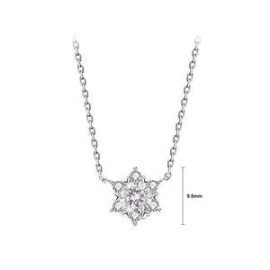 925 Sterling Silver Brilliant Fashion Snowflake Pendant with Cubic Zirconia and Necklace