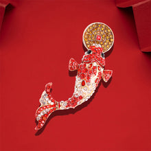 Load image into Gallery viewer, Fashion Vintage Plated Gold Koi Brooch with Red and White Cubic Zirconia