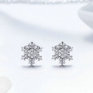 925 Silver Silver Simple Fashion Snowflake Stud Earrings with Cubic Zirconia
