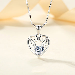 925 Sterling Silver Fashion Simple Angel Wings Heart-shaped Pendant with Cubic Zirconia and Necklace