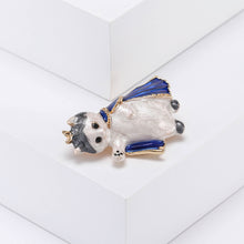 Load image into Gallery viewer, Fashion and Cute Plated Gold Enamel Blue Cape Crown Cat Brooch