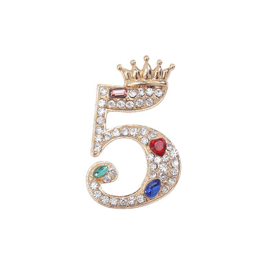 Fashion Brilliant Plated Gold Crown Number 5 Brooch with Cubic Zirconia