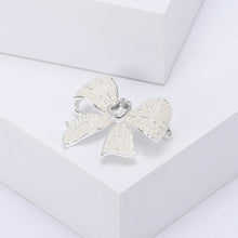 Load image into Gallery viewer, Elegant and Sweet Ribbon Imitation Pearl Brooch with Cubic Zirconia