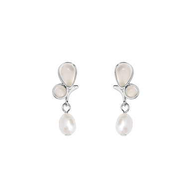 925 Sterling Silver Fashion and Elegant Butterfly Imitation Pearl Stud Earrings